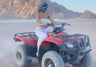 Wüsten Safari ab Hurghada – Quad, Kamelritt, BBQ & Beduinendorf