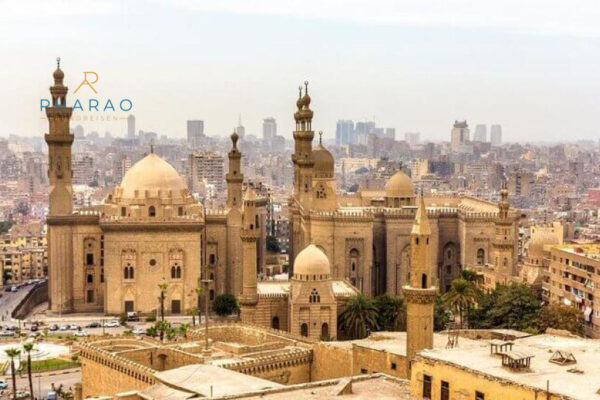 Kairo 2 Tage Privat Tour ab Hurghada – Pyramiden, Museum & Kairo Highlights