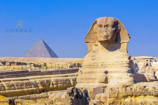 Privater Kairo Ausflug ab Marsa Alam – Pyramiden, Sphinx & Ägyptisches Museum mit Ägyptologe